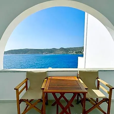 Eleni On The Hotel Amorgos