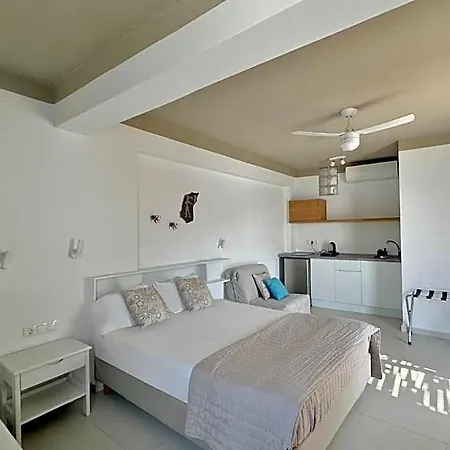 Hotel Eleni On The