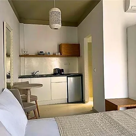 Hotell Eleni On The