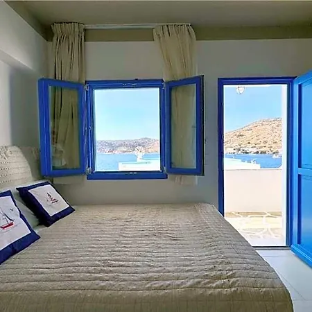 Hotell Eleni On The 3*