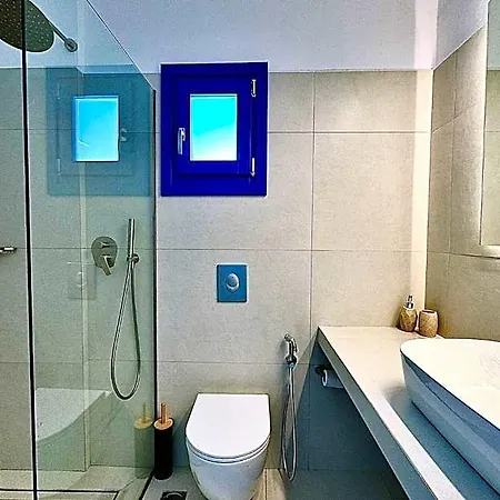Hotell Eleni On The 3*